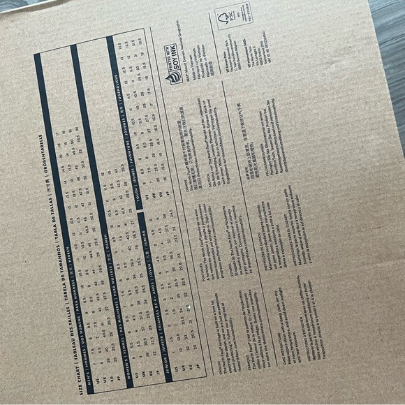 THE NORTH FACE Chilkat Winter Boots - Picture 11 of 16